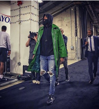 欧冠积分榜：阿森纳继续全胜领跑，拜仁3分之差位列第二（欧冠积分形势：阿森纳保持全胜领跑，拜仁落后3分暂居次席）