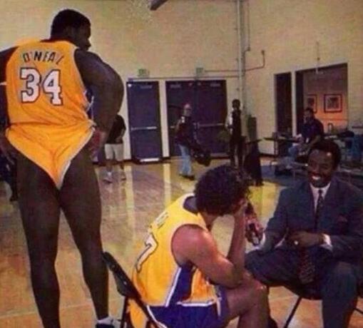 图片报：吉拉西在多特年入900万欧，去沙特可获得双倍收入（图片报称：吉拉西在多特年薪900万欧，若赴沙特收入可翻倍）