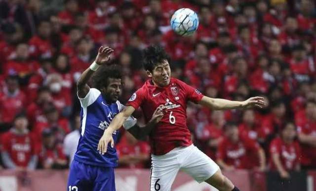 哈登新赛季助攻榜领跑联盟（哈登新季助攻数高居联盟榜首）