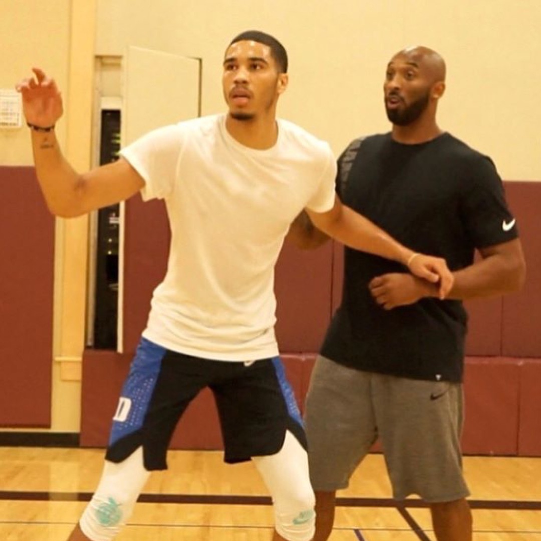 皇马官方悼念西足坛名帅阿兹卡戈塔，曾担任北京国安体育总监（皇马官方哀悼西班牙名帅阿兹卡戈塔，前北京国安体育总监）