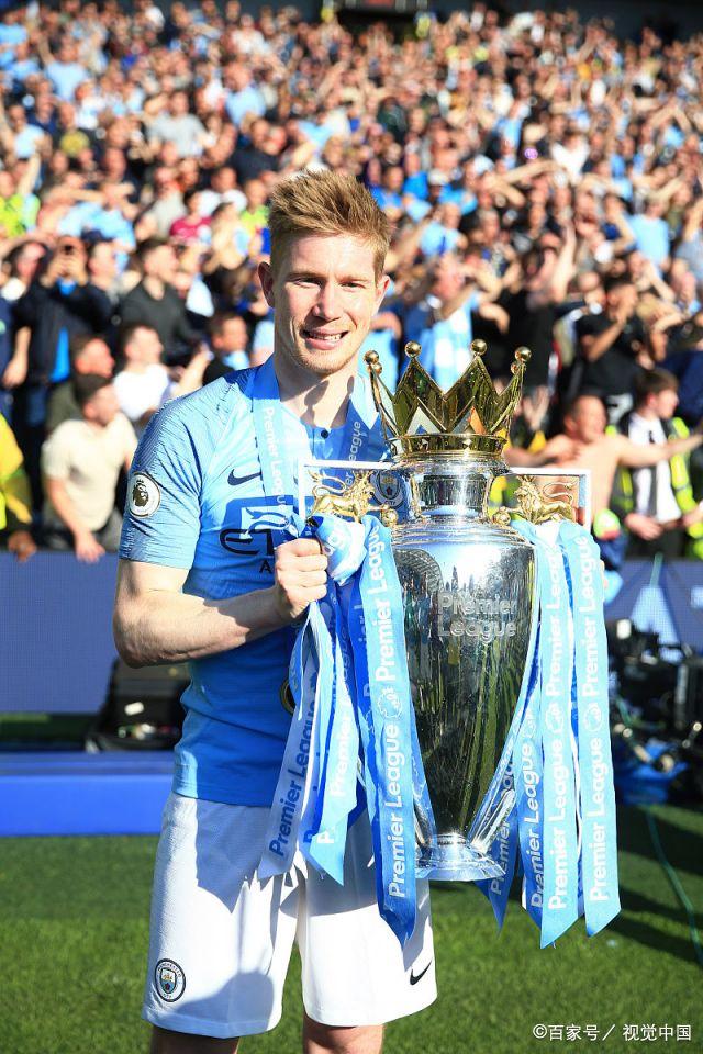 博主：塞尔吉尼奥踢完亚冠将返回巴西，达万已经回巴西治疗（据博主：塞尔吉尼奥亚冠结束后将回巴西，达万已返巴接受治疗）