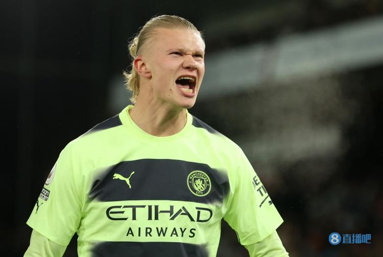 东契奇压哨三分绝杀全场（东契奇压哨三分绝杀制胜）