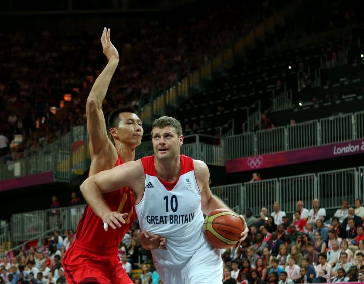 外线哑火！合肥狂风半场三分13投仅1中 命中率只有7.7%（三分失灵！合肥狂风半场13投仅中1 命中率仅7.7%）