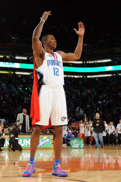 同病相怜！老鹰中锋弗洛林过去几个月一直在与塔图姆交流康复经验（惺惺相惜！老鹰中锋弗洛林近月与塔图姆频繁交流康复心得）