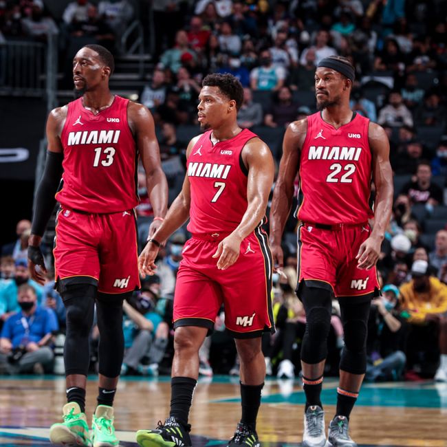 利物浦遇宿敌遭三杀？数据挺红军止颓重返胜轨（利物浦逢宿敌吞三连击？数据力挺红军止颓重回胜轨）