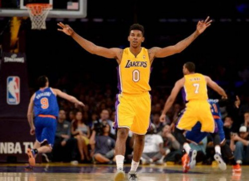 篮球体能训练全指南（篮球体能训练全面攻略）