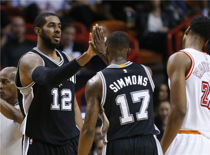 F1大结局解析：诺里斯末站拿到第三或以上即可锁定车手总冠军（F1收官战解读：诺里斯末站进前三即可锁定车手总冠军）