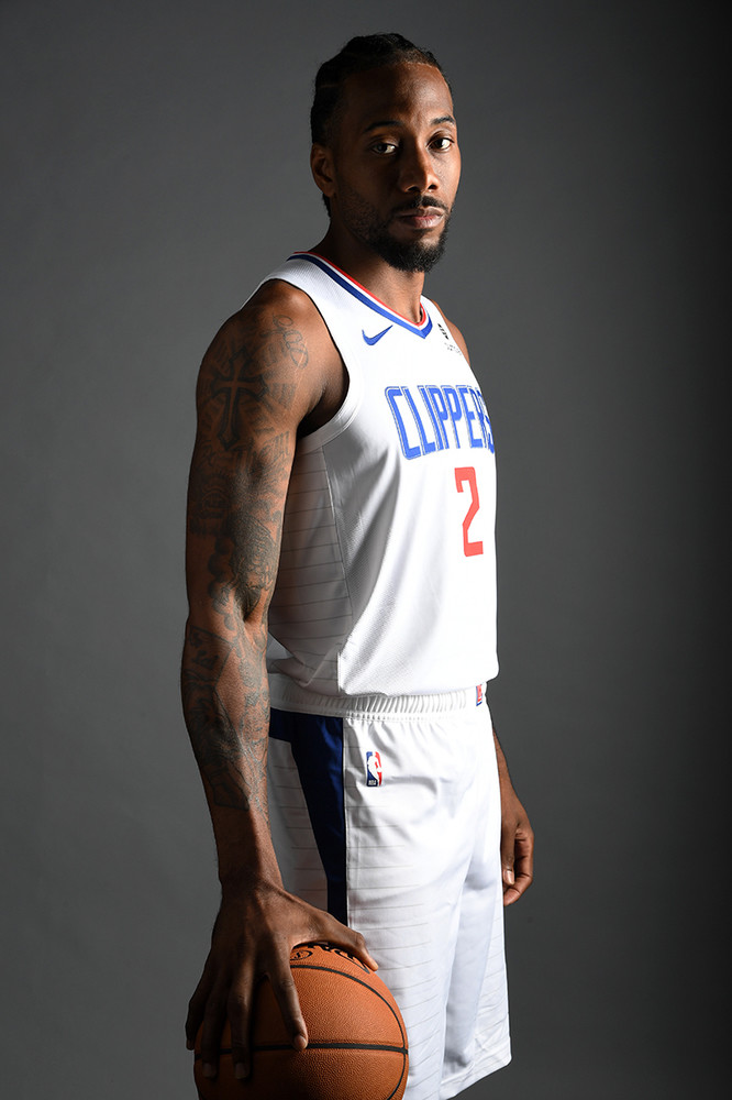 鹈鹕内外开花高效取胜（鹈鹕内外兼修高效取胜）