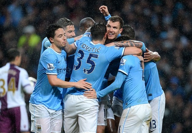 奥巴梅扬单赛季直接参与7球，欧冠史上36+岁球员第二人（奥巴梅扬单季制造7球，成欧冠历史36岁及以上球员第二人）