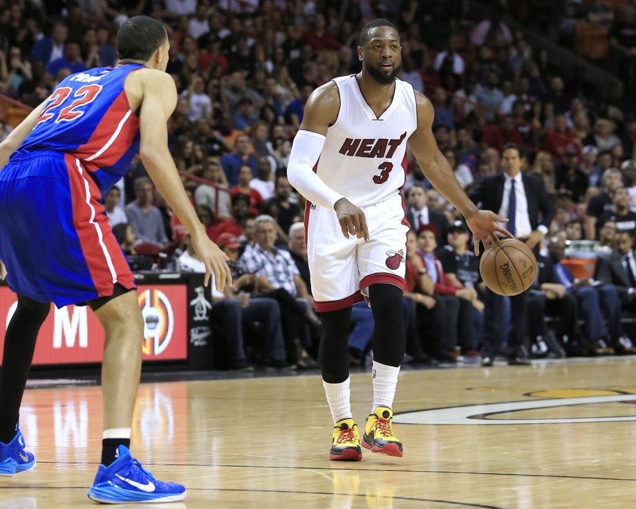 记者：阿贝洛亚在穆帅时代曾出卖多位队友，他是老佛爷的宠儿（记者称：穆帅时期阿贝洛亚曾出卖多位队友，深受老佛爷偏爱）