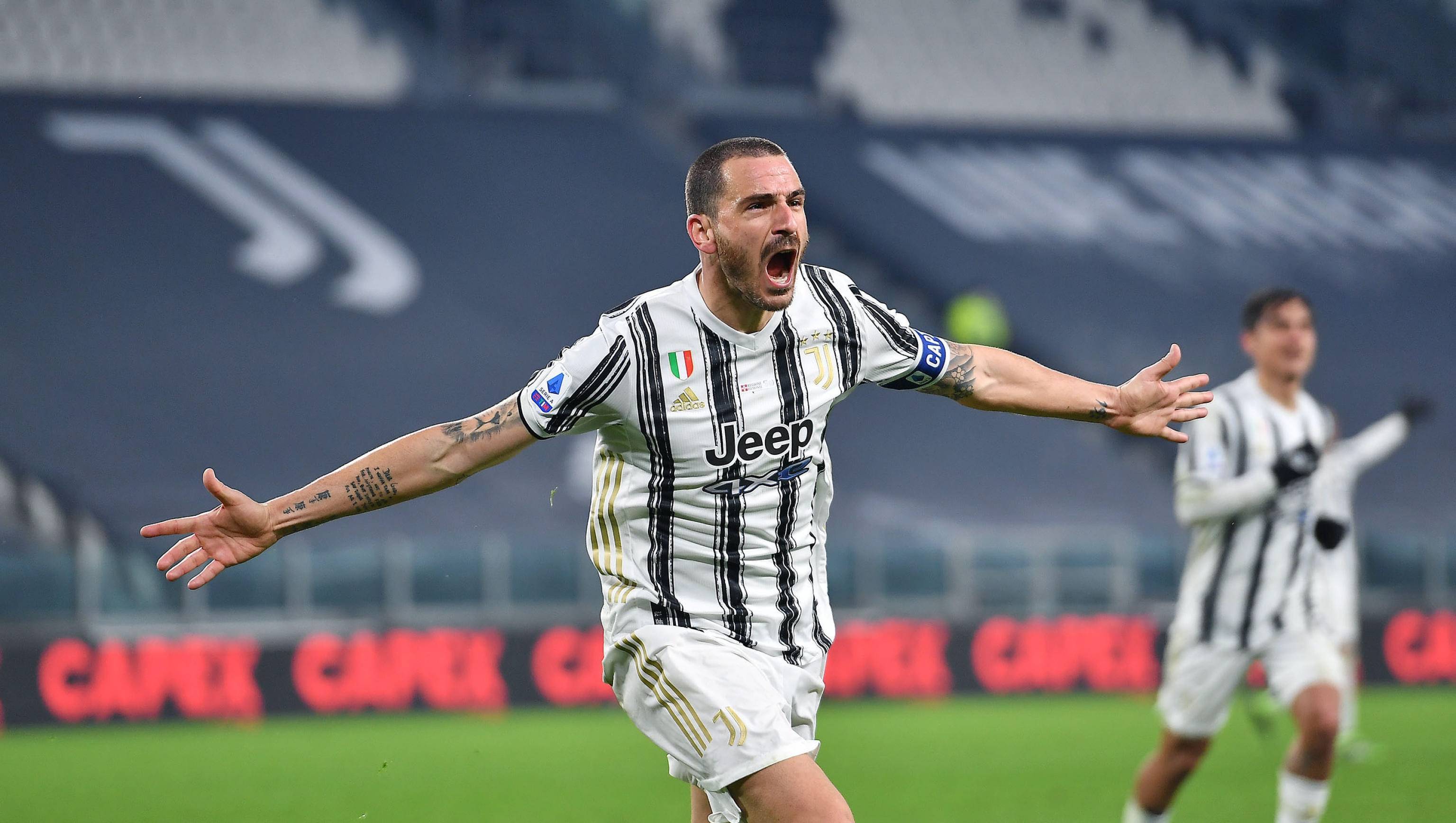 7胜破咒！肘伤缠身的郑钦文为何能硬刚TOP10？（肘伤未愈，郑钦文何以斩获七胜打破TOP10魔咒？）