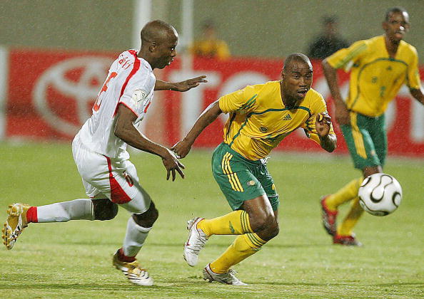 半场战报：国安2-0梅州，法比奥梅开二度（半场快讯：国安2-0领先梅州，法比奥独中两元）